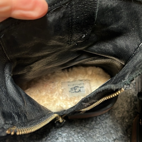 UGG Sz 9 Fabrizia Stud Boots Black Suede Goldtone Grommets Side Zip - Picture 8 of 11